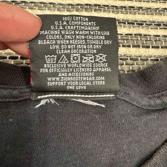 Zion Rootswear Mens Jimi Hendrix Experienced Poster T-Shirt Crewneck Black Small - Picture 8 of 10